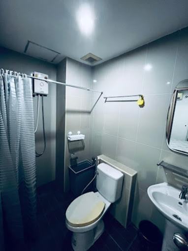Bed and breakfast The European House Pattaya Chambre photo